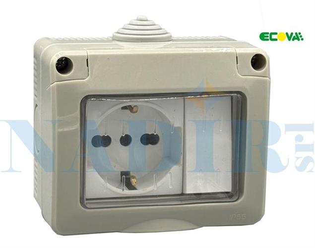 KIT CONTENITORE STAGNO 1 INTERRUTTORE + PRESA UNIVERSALE IP55