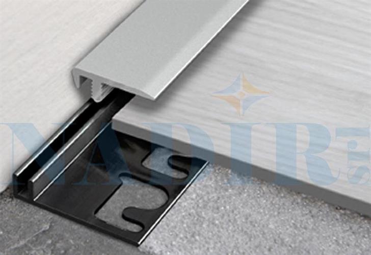 PROFILO ALLUMINIO TERMINALE LVT-TERMINAL CM.270 ALLUMINIO ARGENTO