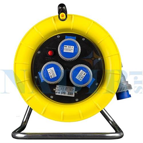 AVVOLGICAVO INDUSTRIALE NORMA CEE 3X2.5ø MT.30 VB-PL3-PR30-220